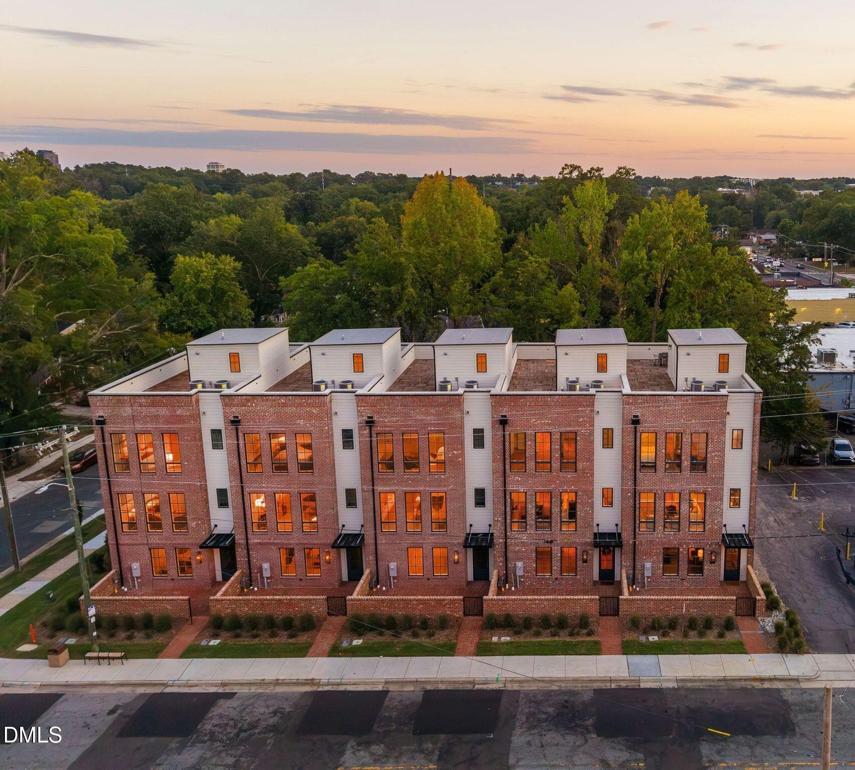 mls_DJI_20260912224114_0641_D_1_1 - 1717 W Club Boulevard, Durham, NC 27705, Durham