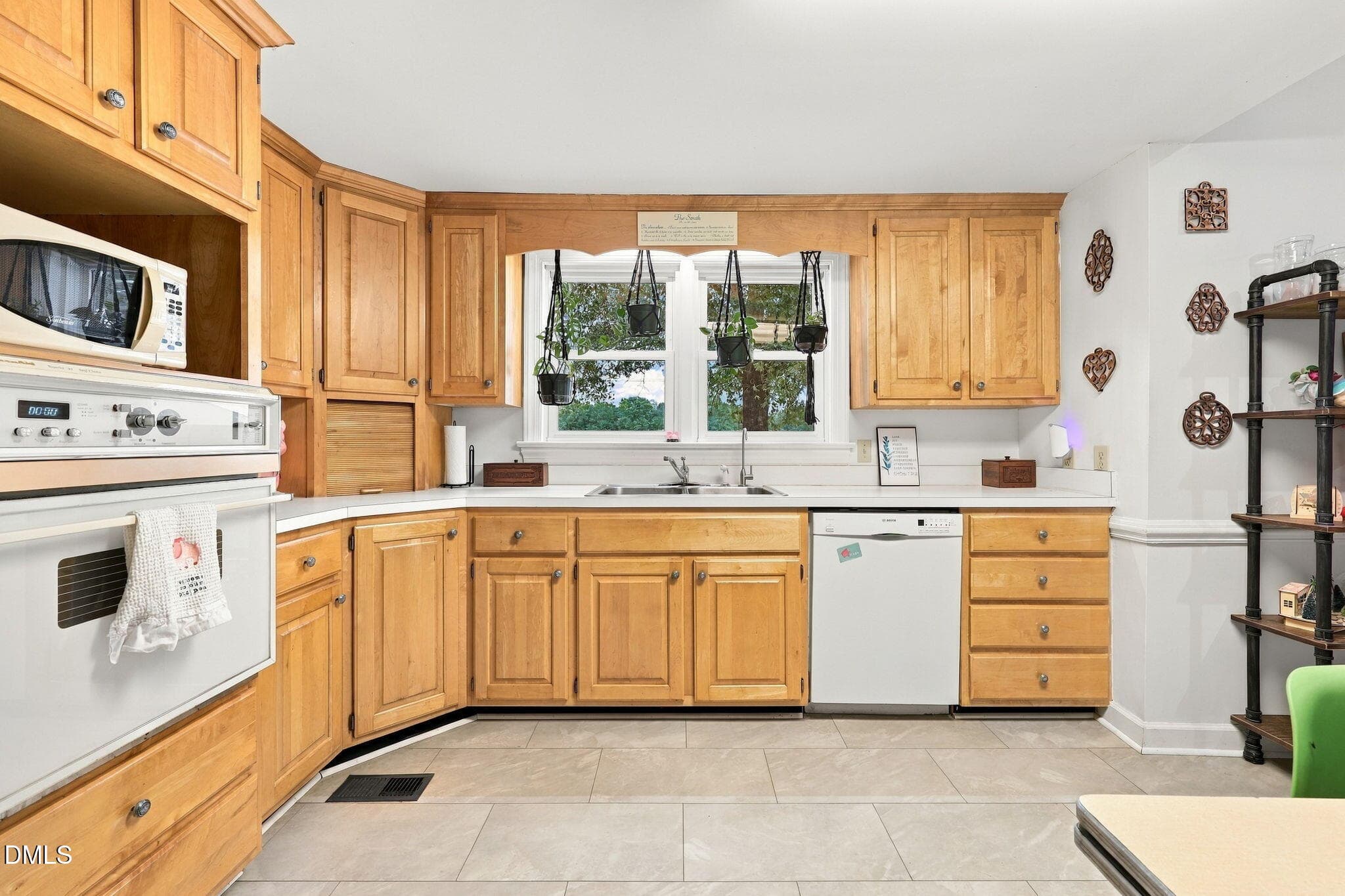kitchen 3 - 3887 Plainview Church Road, Angier, NC 27501