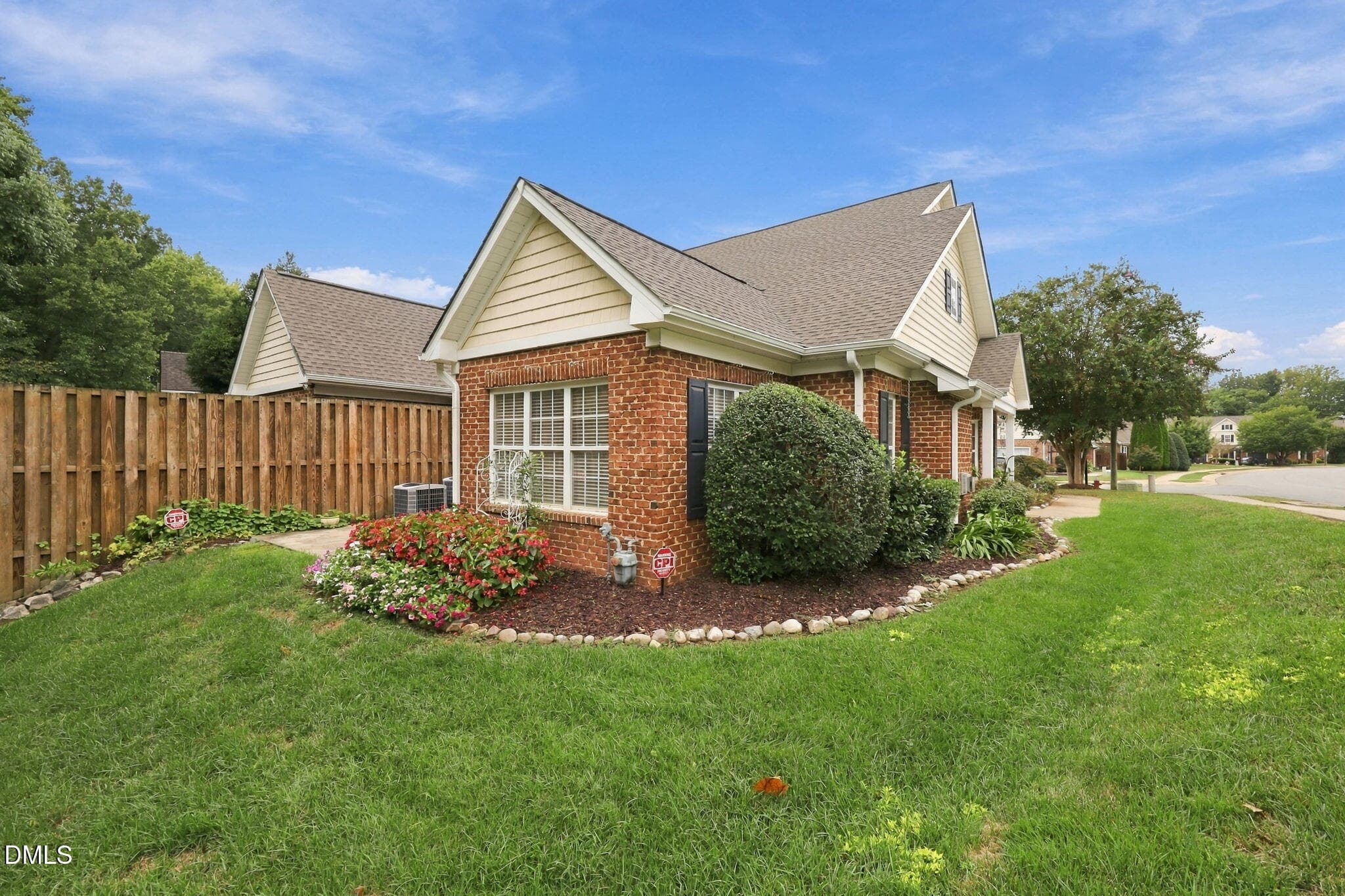 5-web-or-mls-IMG_8985 - 101 Kestrel Court, Mebane, NC 27302