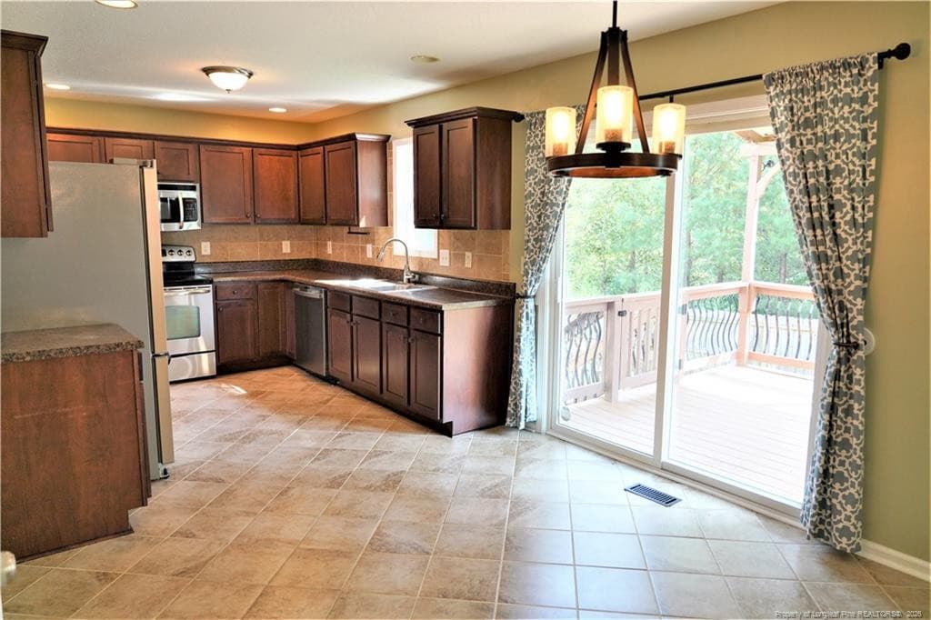 Photo 7 - 1218 Geese Court, Hope Mills, NC 28348