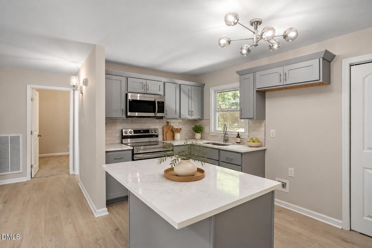 2219 Shannon Street, Raleigh, NC 27610