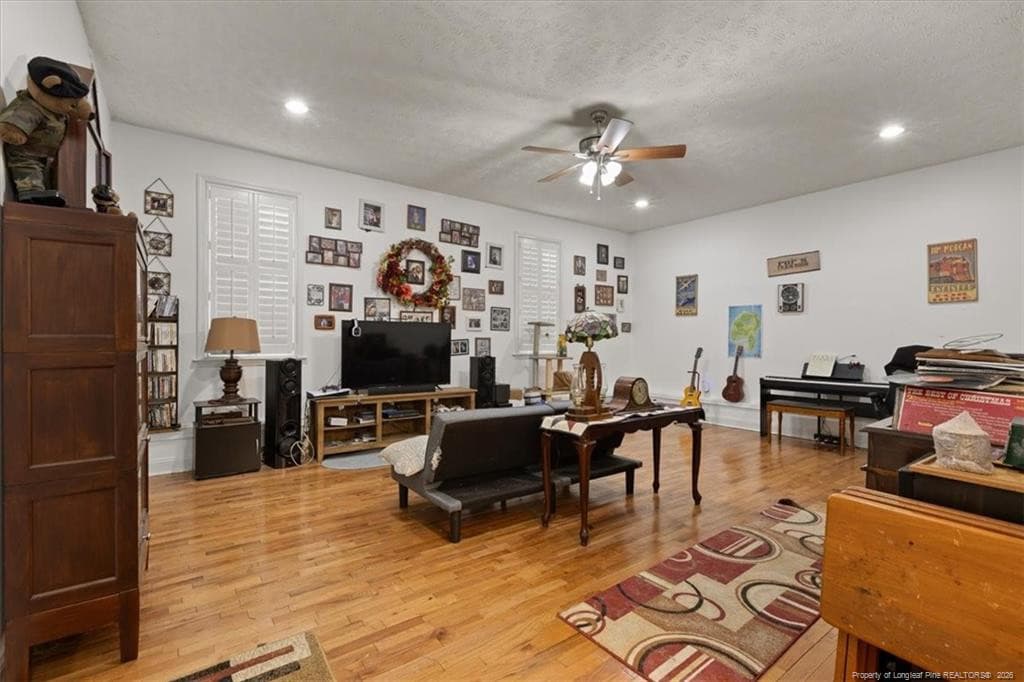 Photo 17 - 6904 County Place Drive, Hope Mills, NC 28348