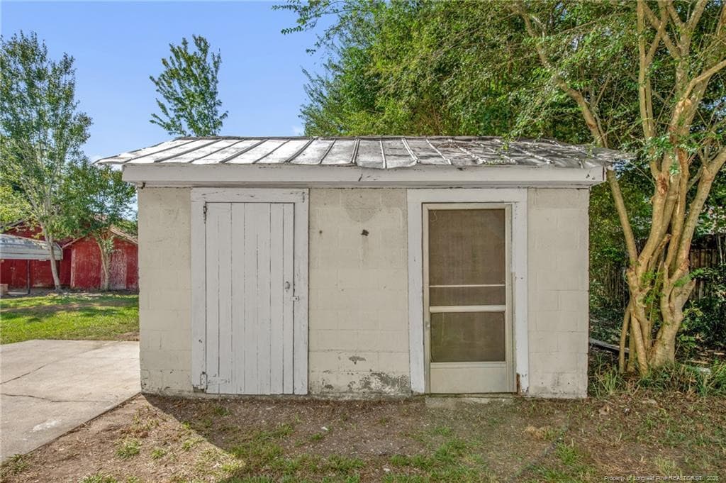 Photo 31 - 806 W Roseboro Street, Roseboro, NC 28382, Roseboro