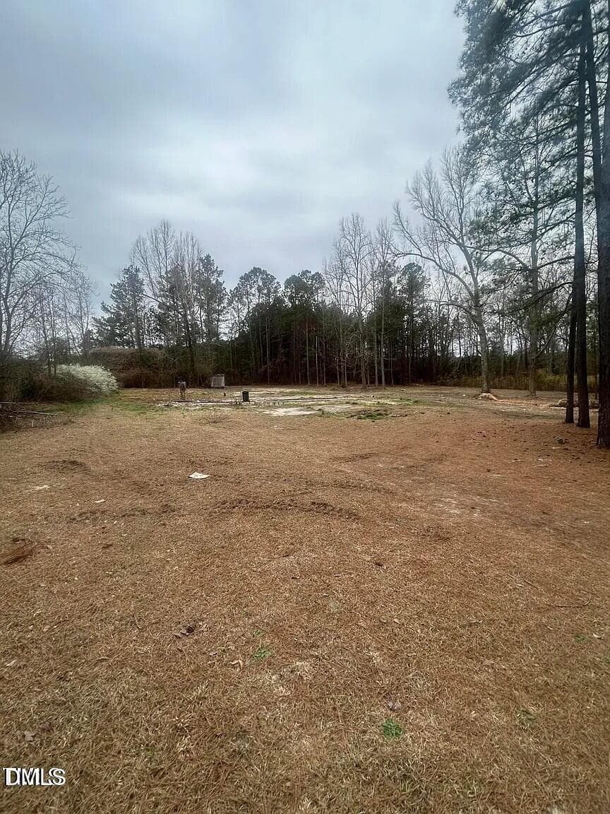 121 - 12179 N Carolina 27, Broadway, NC 27505