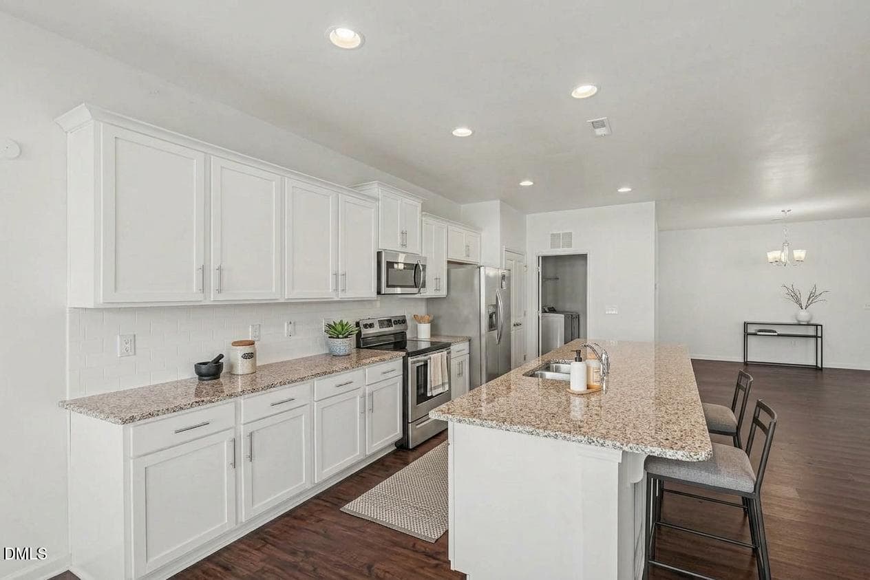 collov-ai_20260928092251_280ljo - 47 Prairie Street, Clayton, NC 27527