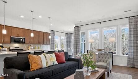 FAMILY ROOM - 357 Alexis Loop, Sanford, NC 27330