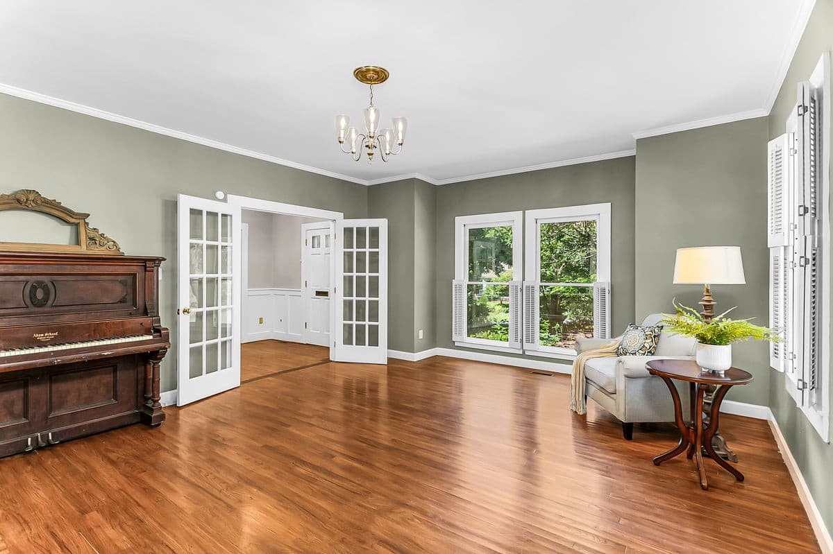 Photo 8 - 114 N Occoneechee Street, Hillsborough, NC 27278, Hillsborough