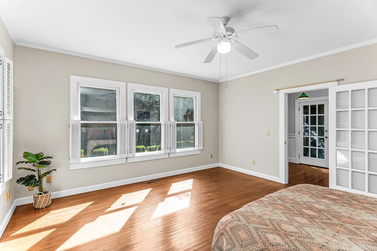 Photo 22 - 114 N Occoneechee Street, Hillsborough, NC 27278, Hillsborough