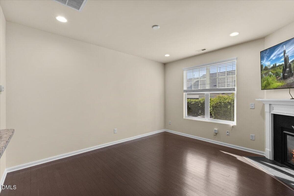 18-7209 Ladbrooke St - 7209 Ladbrooke Street, Raleigh, NC 27617