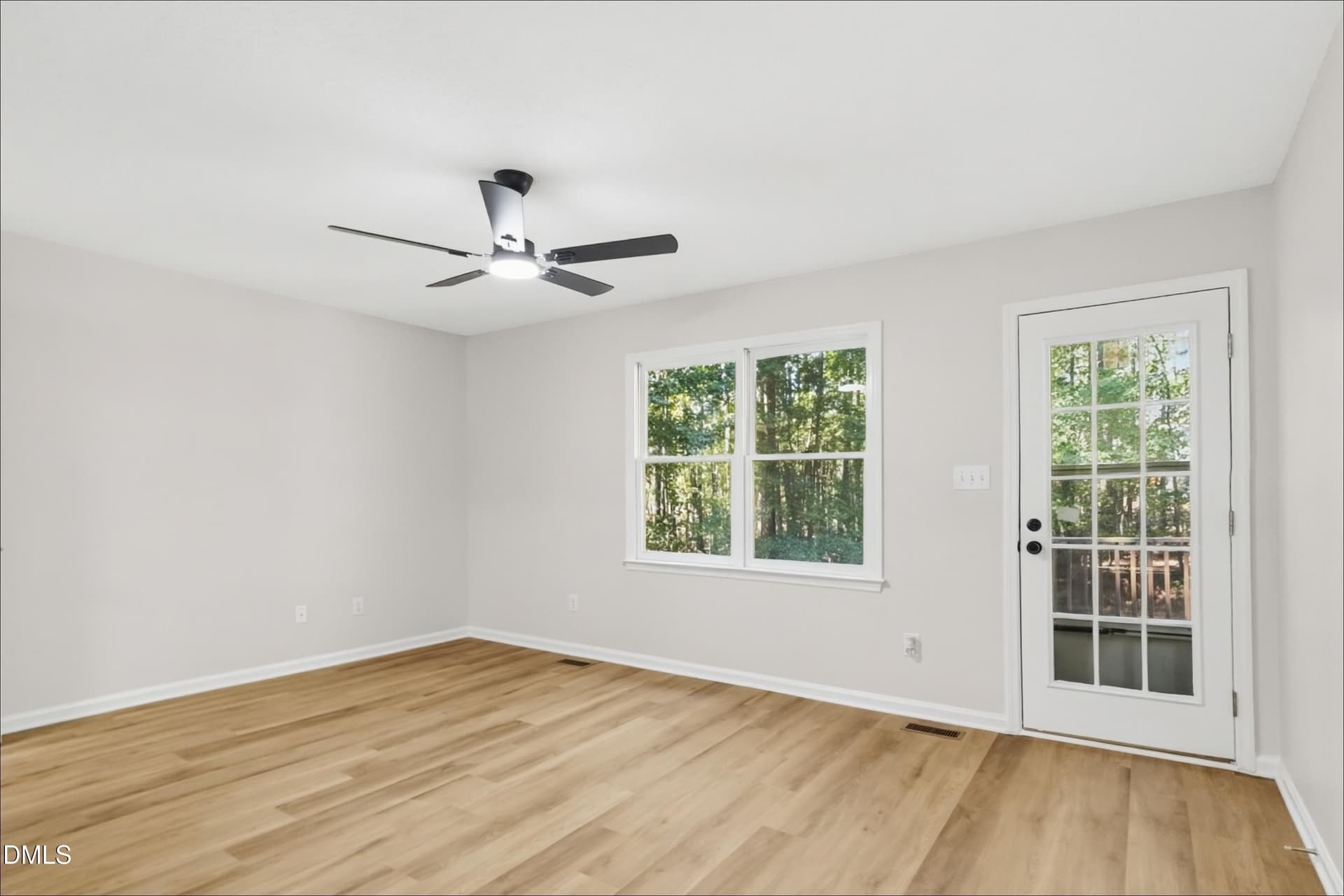 03_Living_Room-01 - 229 Redberry Drive, Wendell, NC 27591