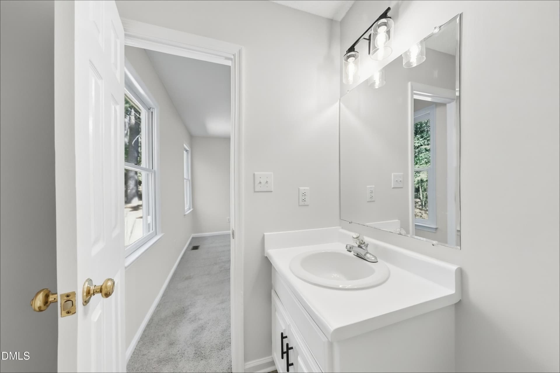 09_Primary_Bathroom-01 - 229 Redberry Drive, Wendell, NC 27591