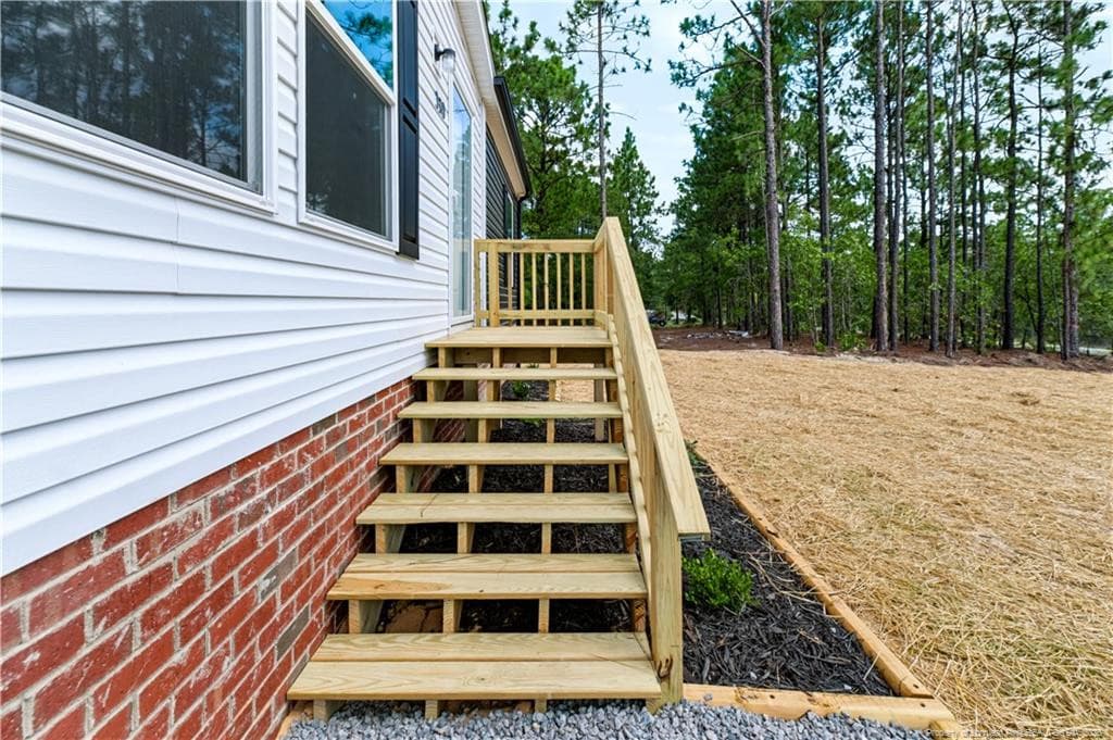 Entry Stairway - 350 Lakeview Lane, Cameron, NC 28326, Cameron