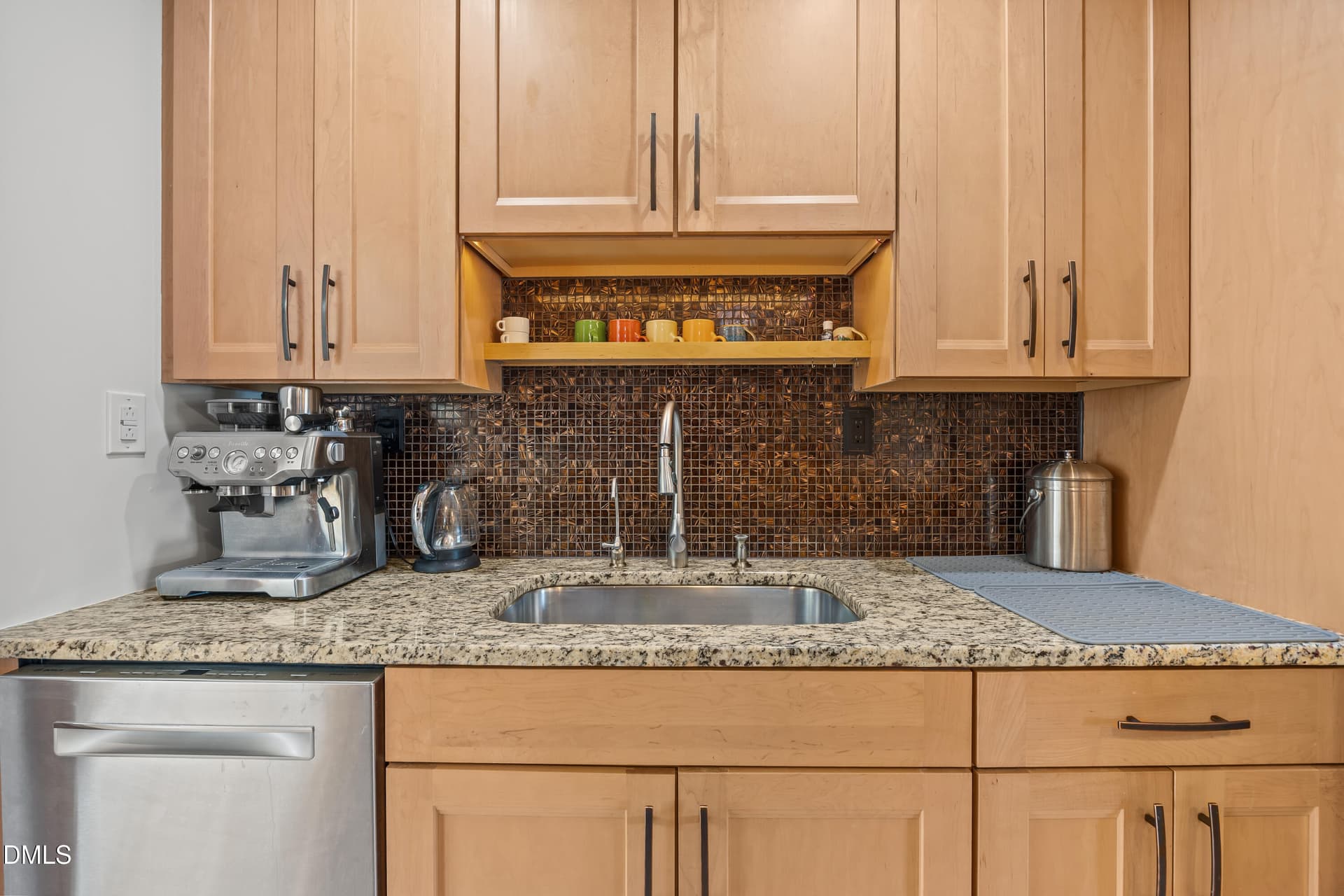 09 - 401 Warren Avenue, Cary, NC 27511