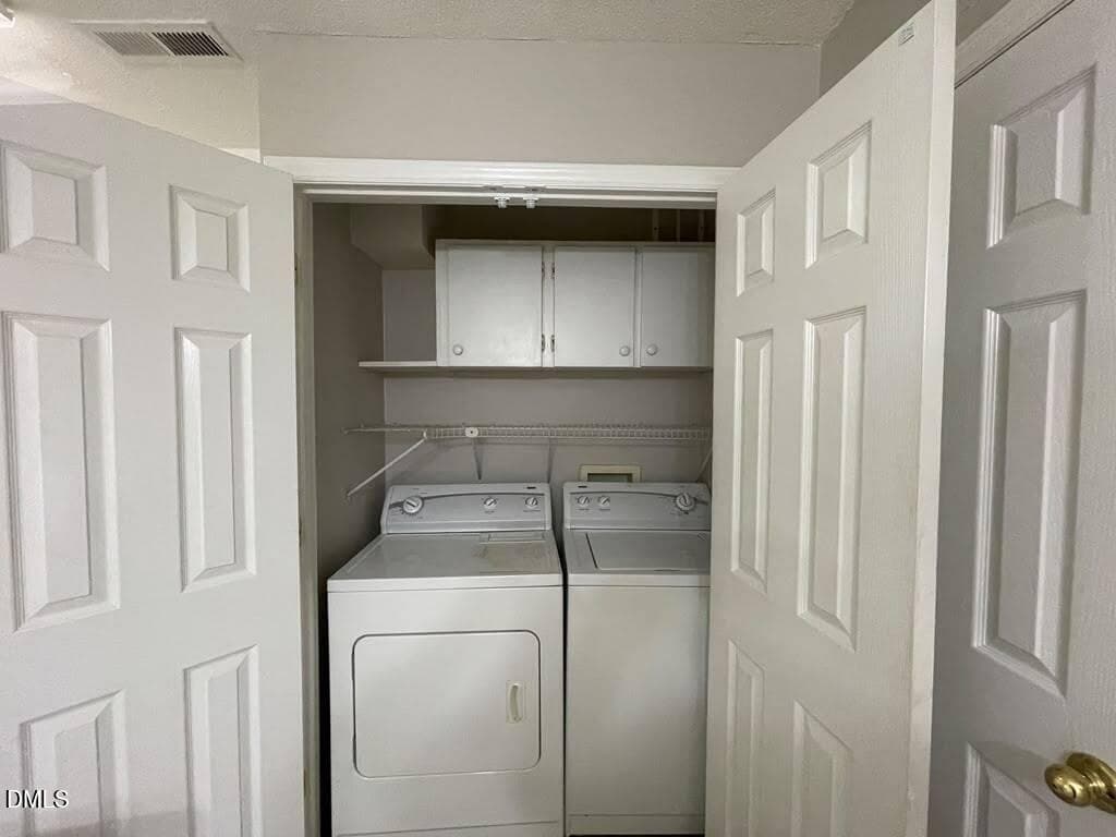 Landry mat - 4703 Blue Bird Court F, Raleigh, NC 27606, Raleigh
