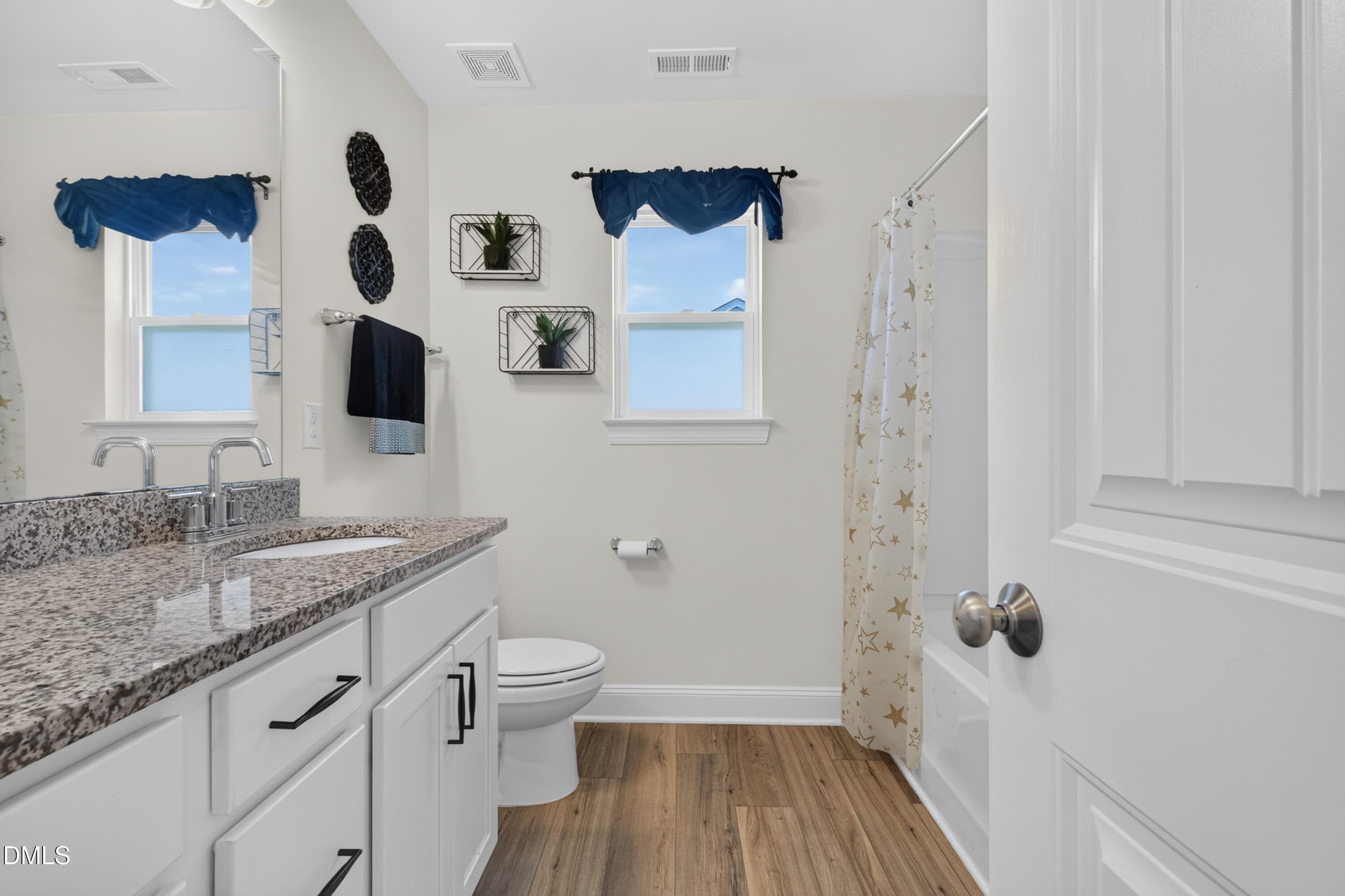 Hall Full Bath - 26 Gander Drive, Benson, NC 27504, Benson