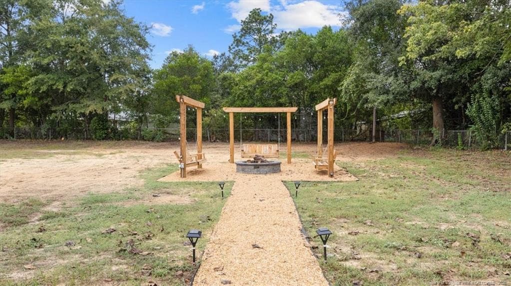 Photo 17 - 904 Austin Street, Hamlet, NC 28345