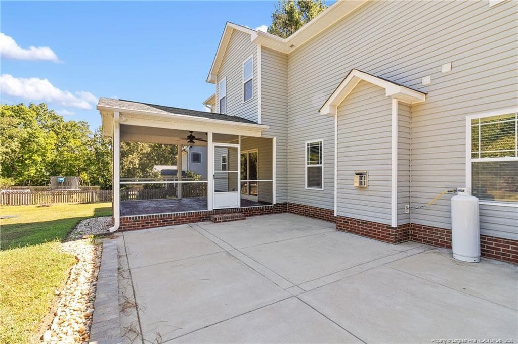 Patio Backyard - 255 Gwendolyn Way, Fuquay Varina, NC 27526