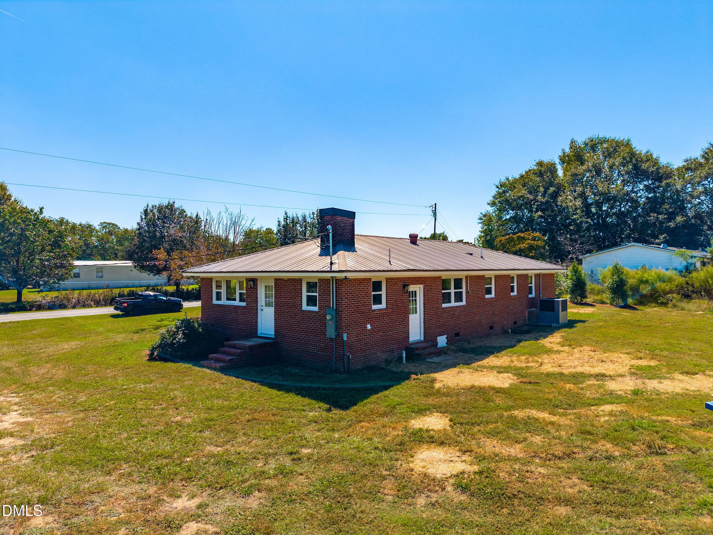 66_dji_20260928123618_0231_d - 858 Maysville School Road, Mount Olive, NC 28365