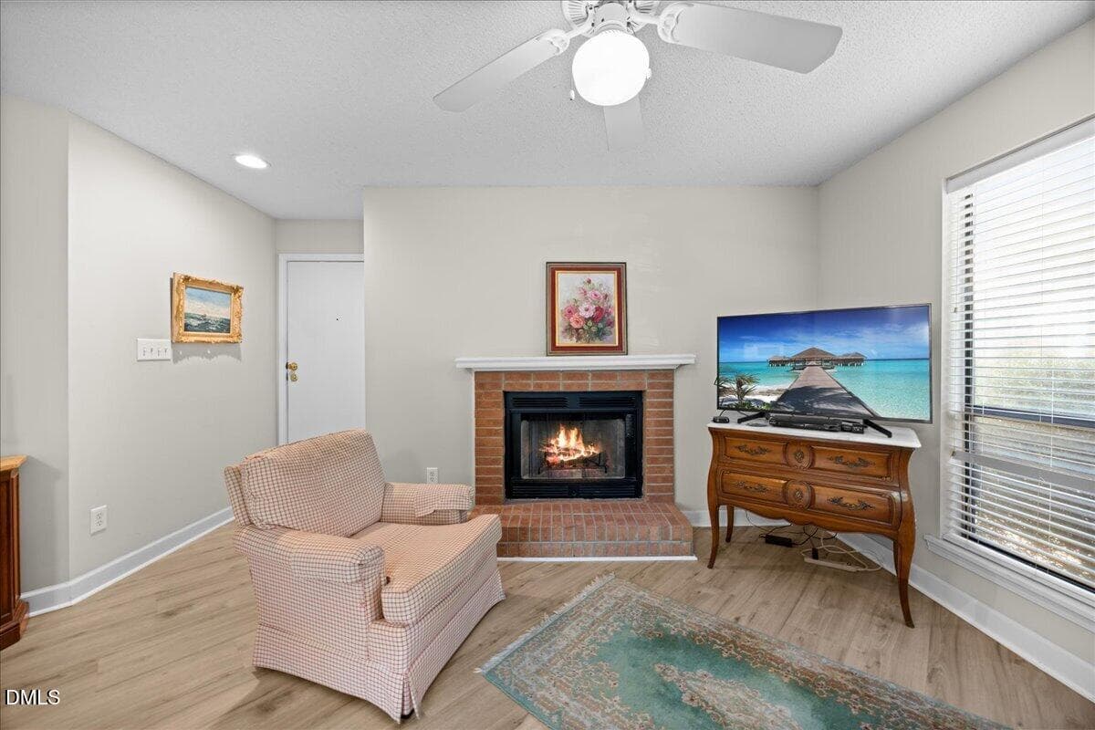 15-2A1A0451 - 112 New Kent Place, Cary, NC 27511