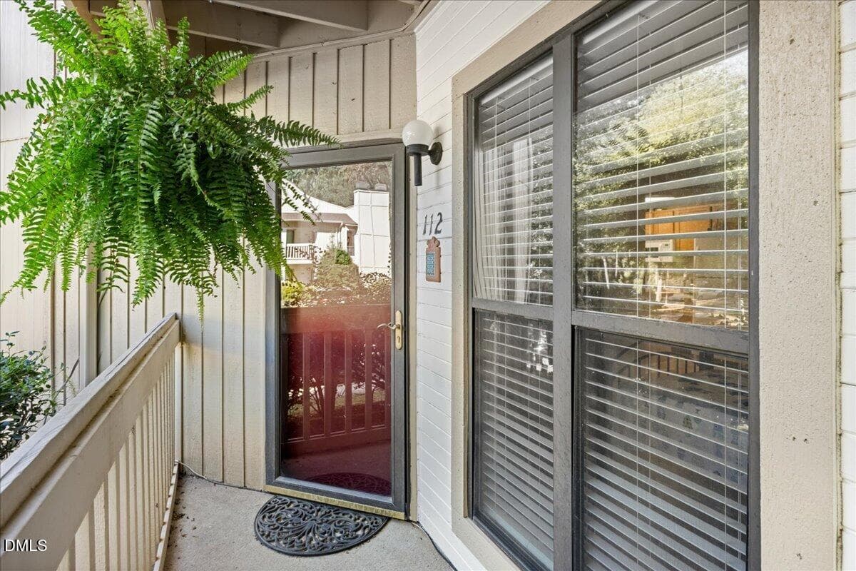 17-2A1A0459 - 112 New Kent Place, Cary, NC 27511