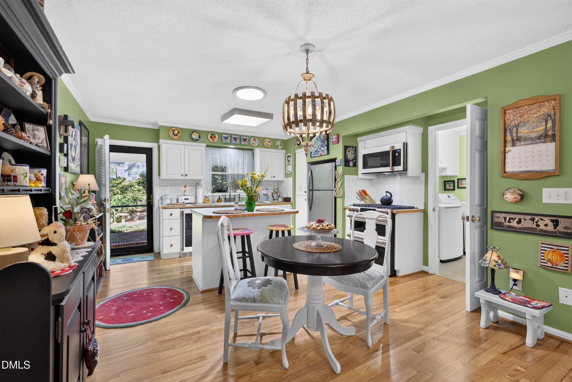 Kitchen Eat-In - 1120 Balmoral Drive, Cary, NC 27511