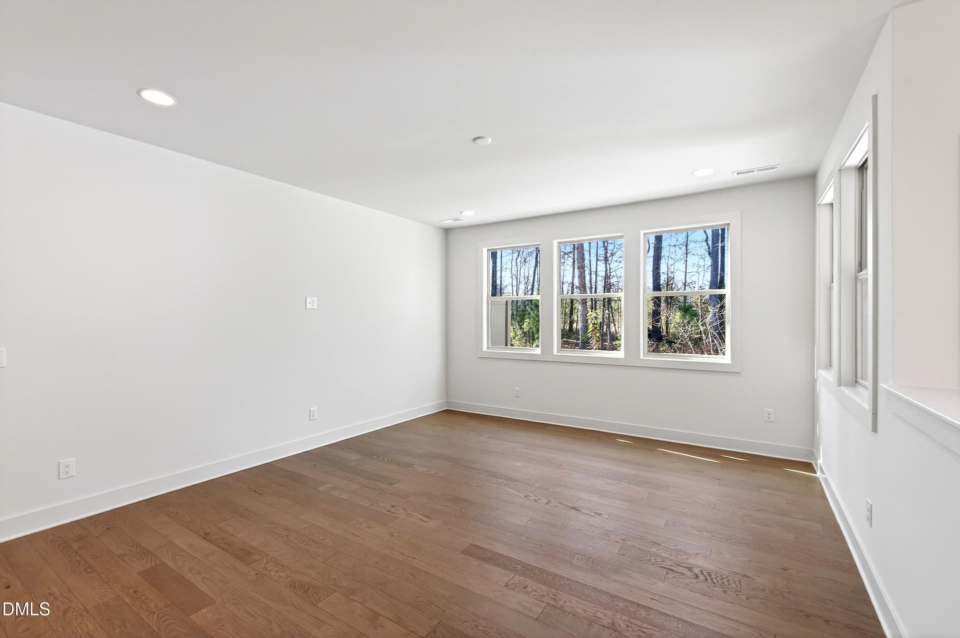 982 Helix (18) - 707 Mirkwood Avenue, Apex, NC 27523