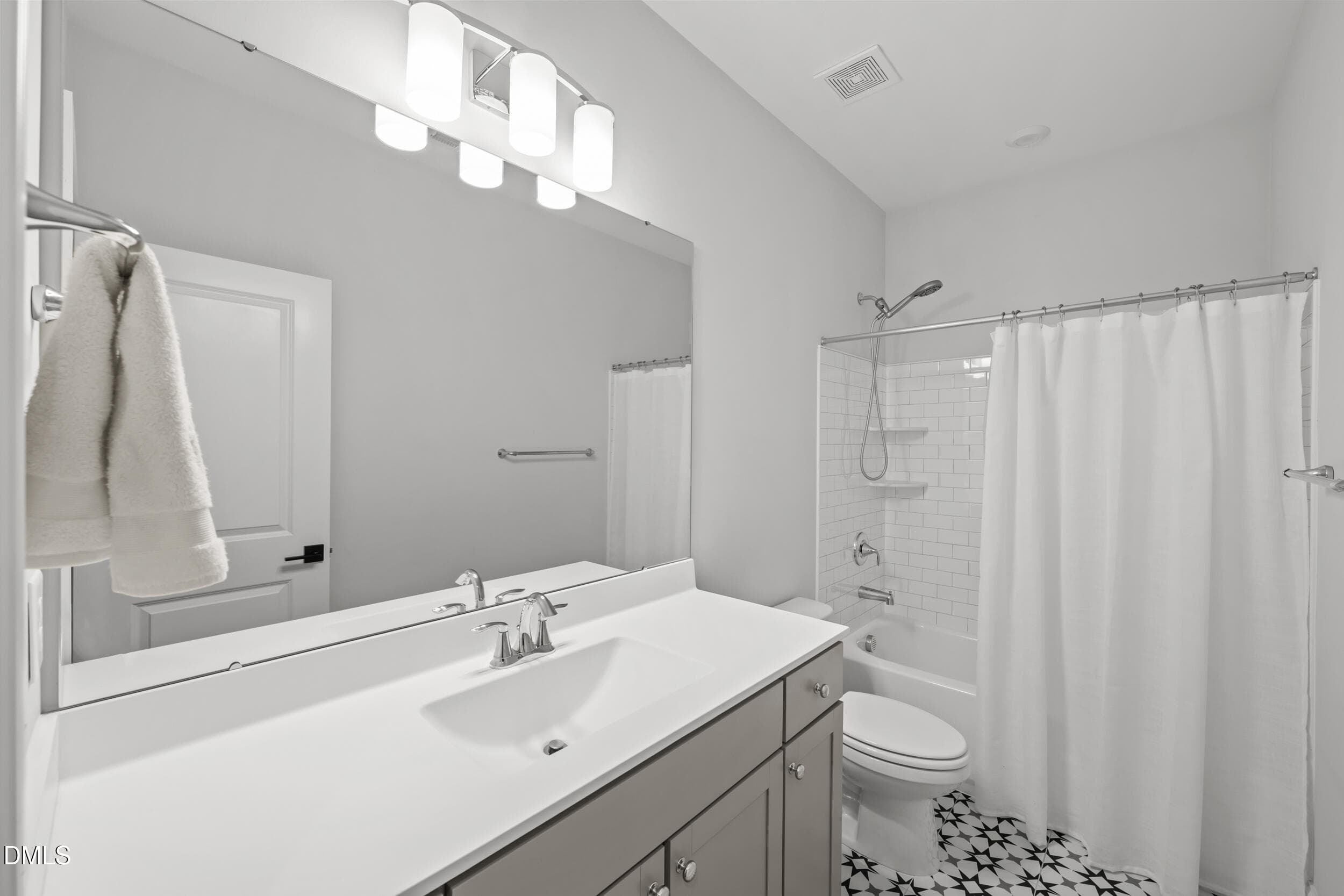 34_34 -104 holly cv ct, interior - 104 Holly Cv Court, Holly Springs, NC 27540
