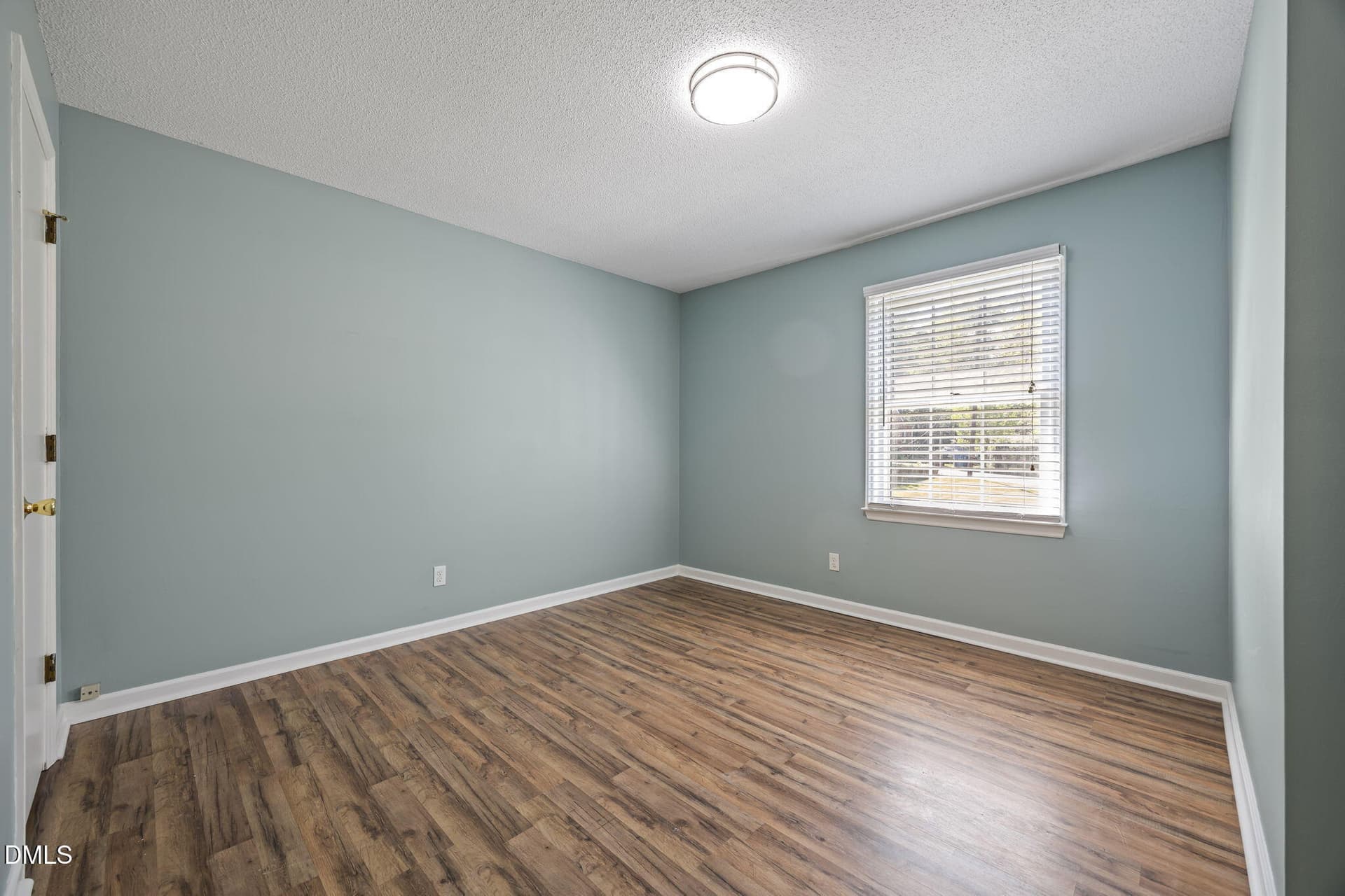 25-web-or-mls-IMG_1284 - 105 E Murray Avenue, Durham, NC 27704