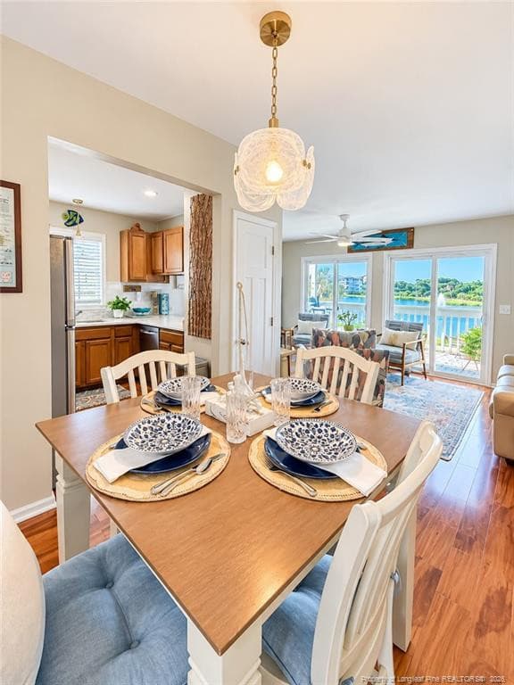 Dining Area 1 - 219 Atlanta Avenue 1A, Carolina Beach, NC 28428
