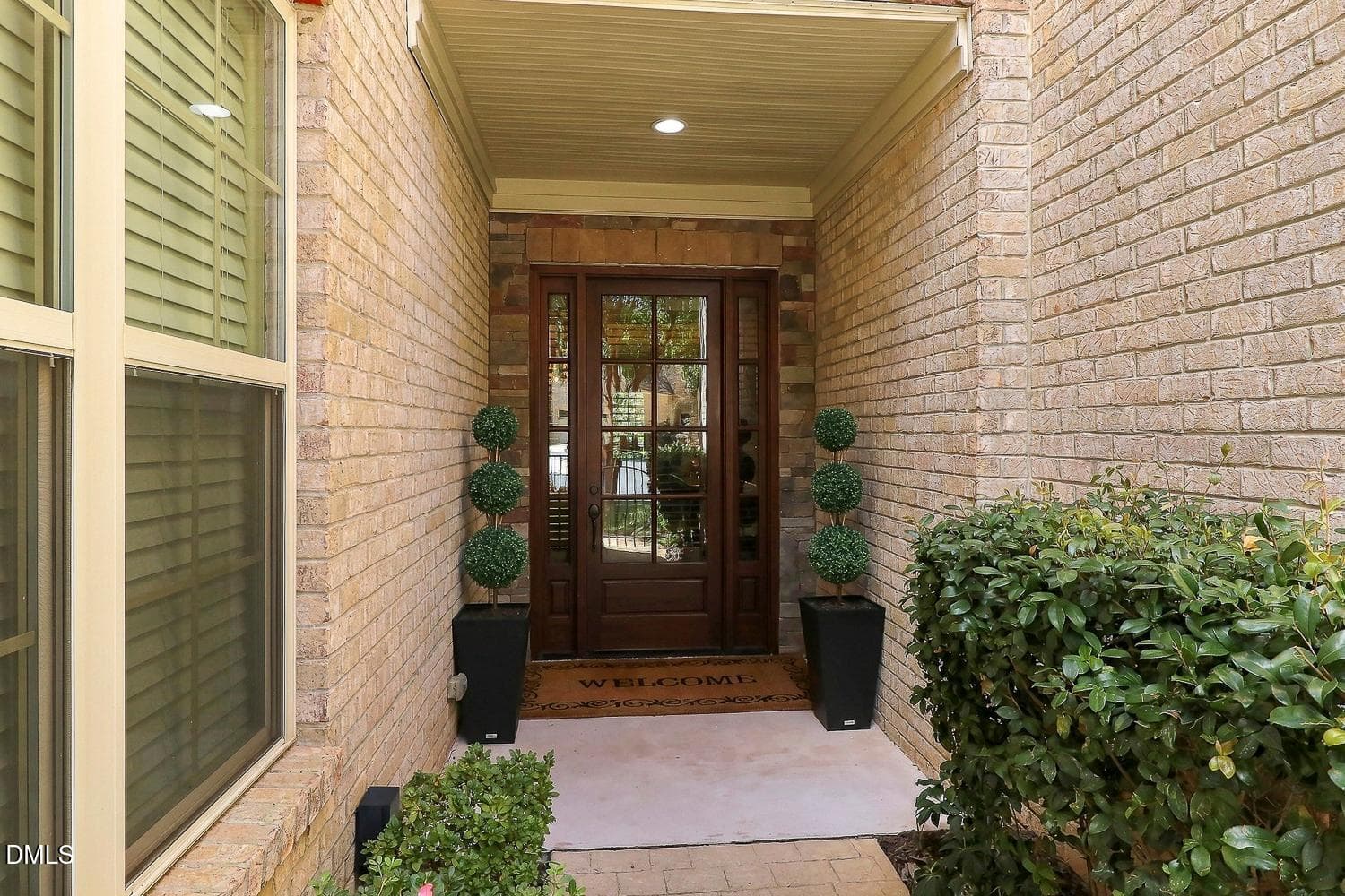 007-051-Front Entry Detail-1500x1000 - 140 Arabella Court, Cary, NC 27518