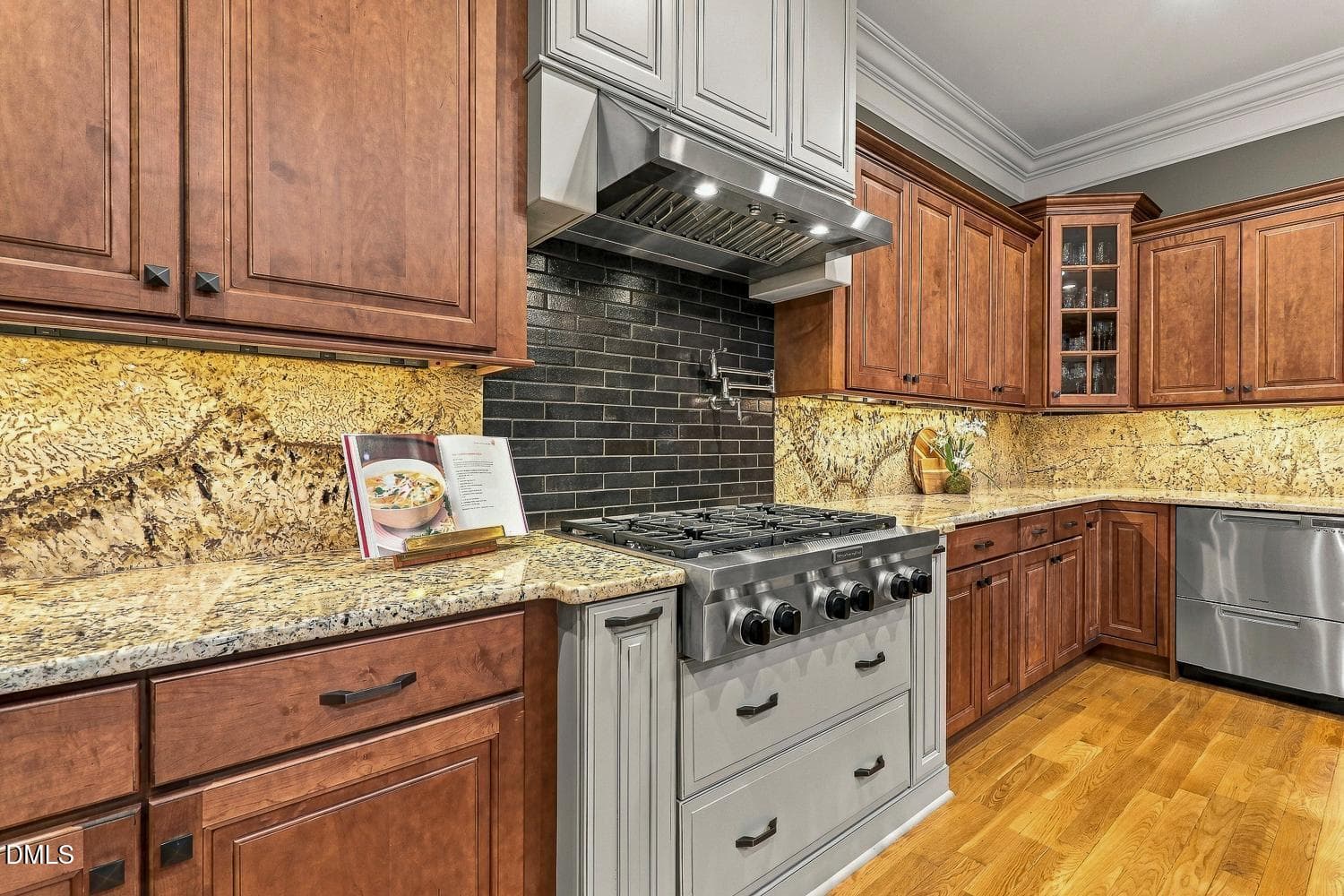 023-032-Kitchen-1500x1000 - 140 Arabella Court, Cary, NC 27518