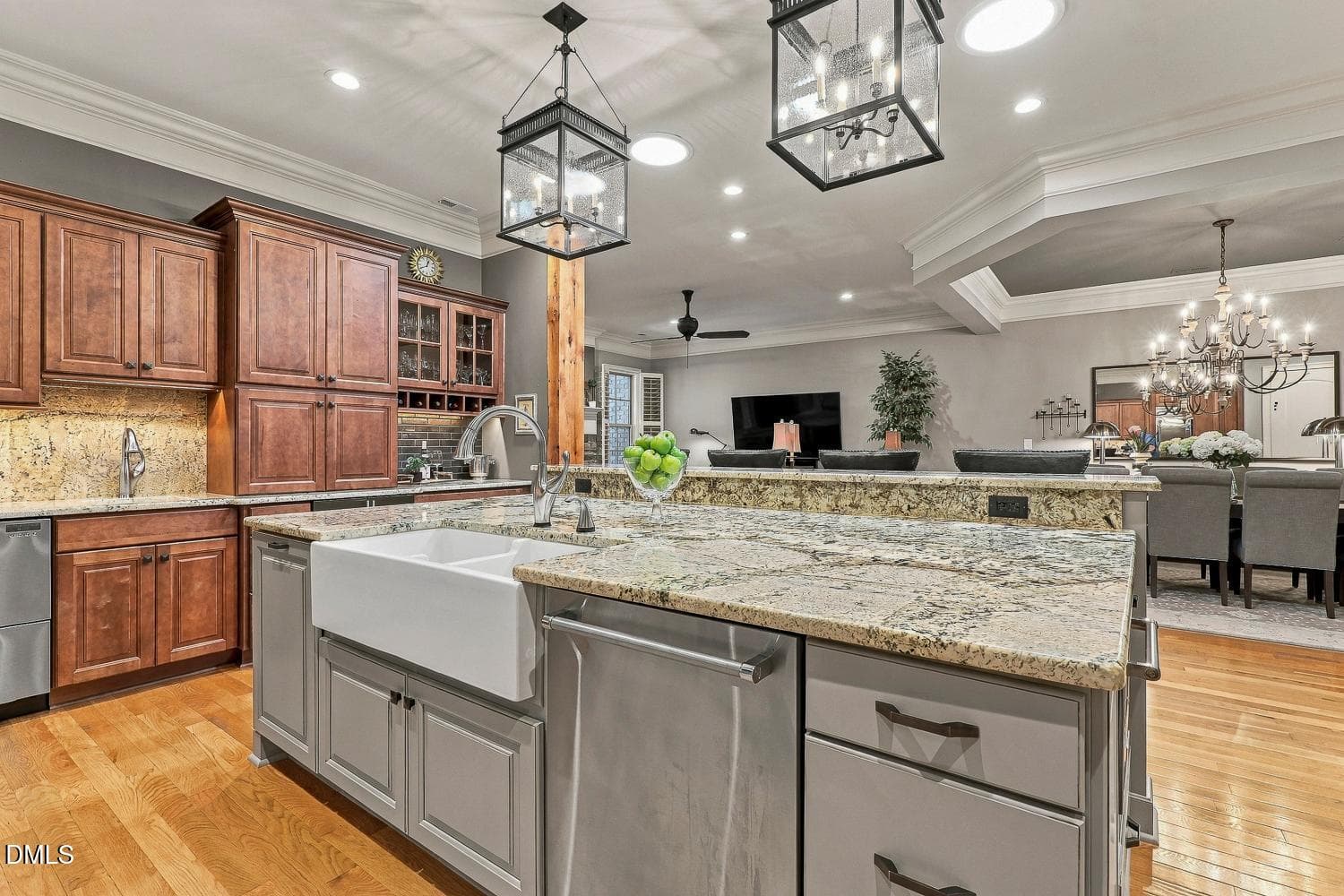029-089-Kitchen-1500x1000 - 140 Arabella Court, Cary, NC 27518