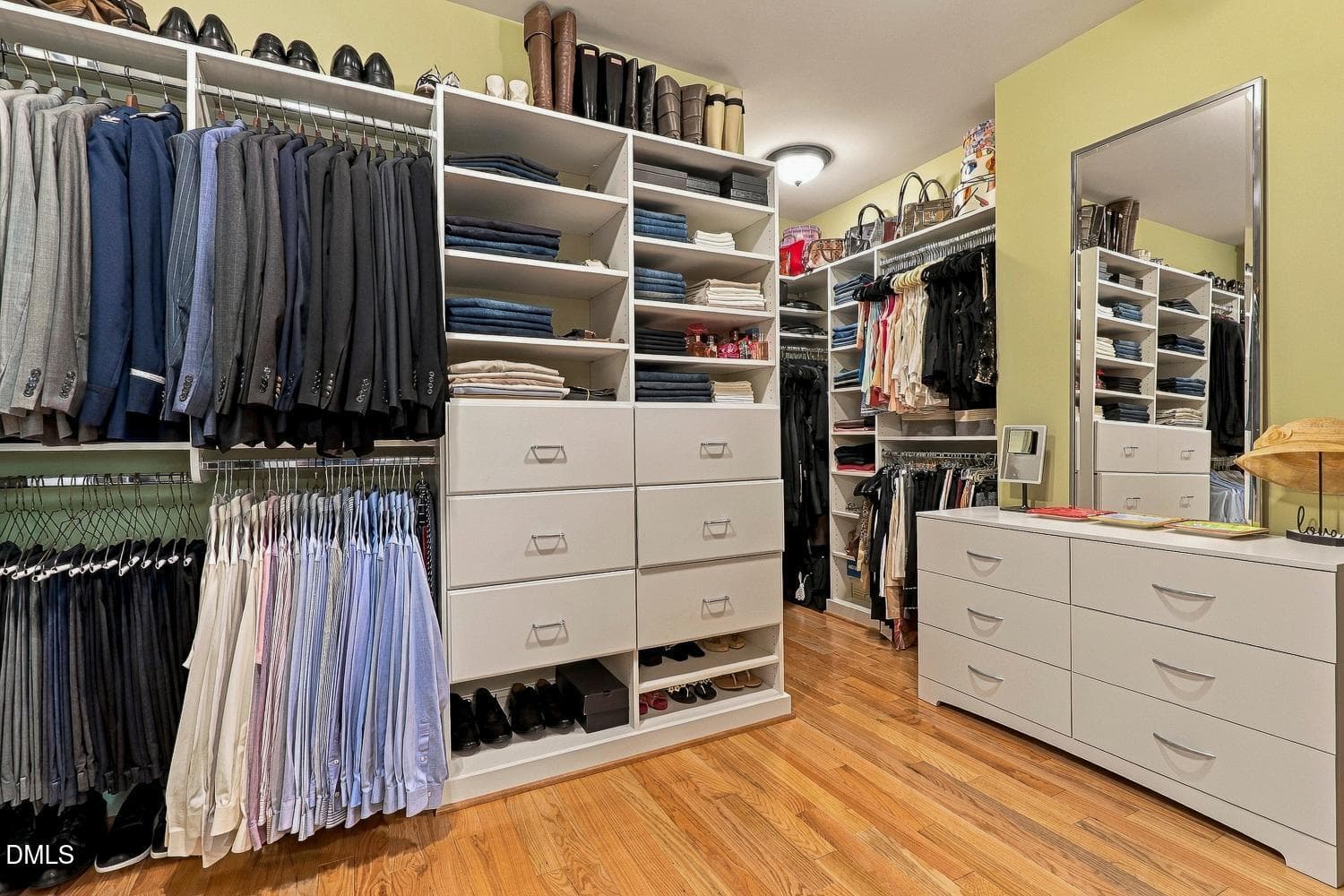 062-061-Primary Closet-1500x1000 - 140 Arabella Court, Cary, NC 27518