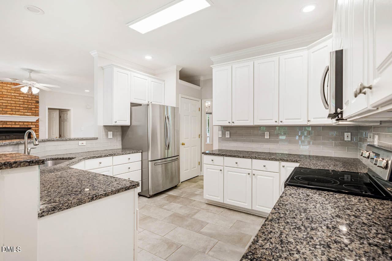 3915RemingtonRun-019 - 3915 Remington Run, Hillsborough, NC 27278, Hillsborough