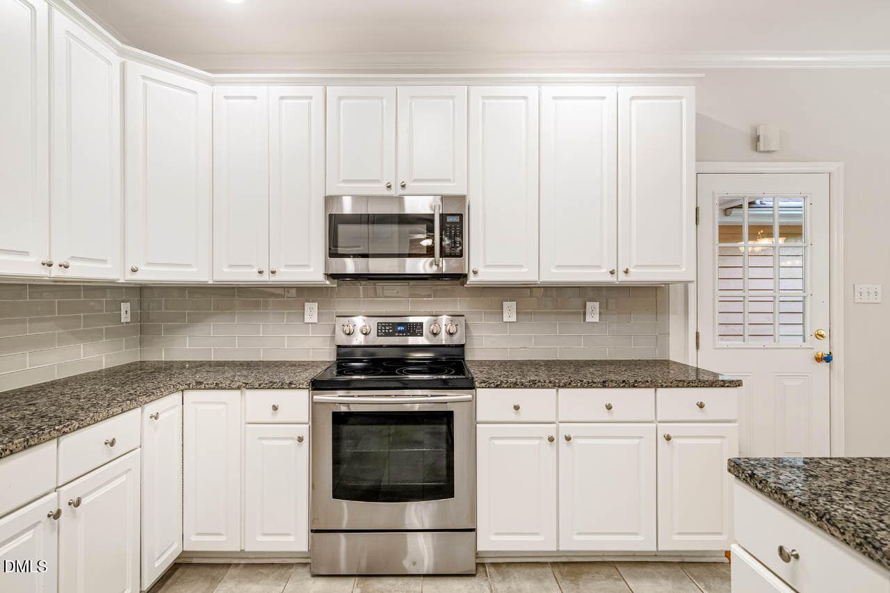 3915RemingtonRun-021 - 3915 Remington Run, Hillsborough, NC 27278, Hillsborough