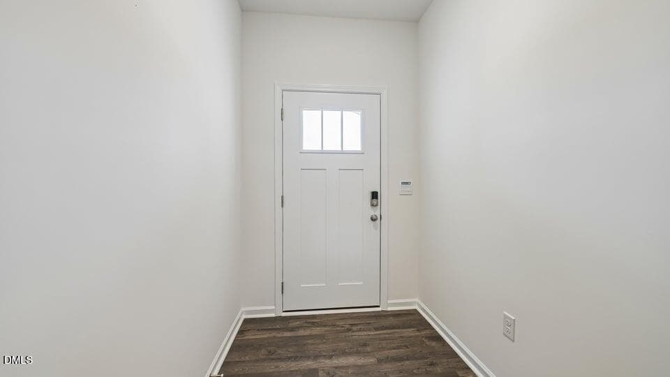 ENTRYWAY - 441 Conifer Street, Sanford, NC 27332