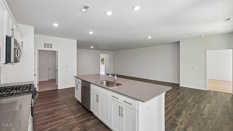 KITCHEN - 441 Conifer Street, Sanford, NC 27332