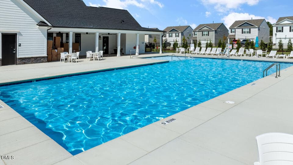LAUREL OAKS AMENITIES - 441 Conifer Street, Sanford, NC 27332