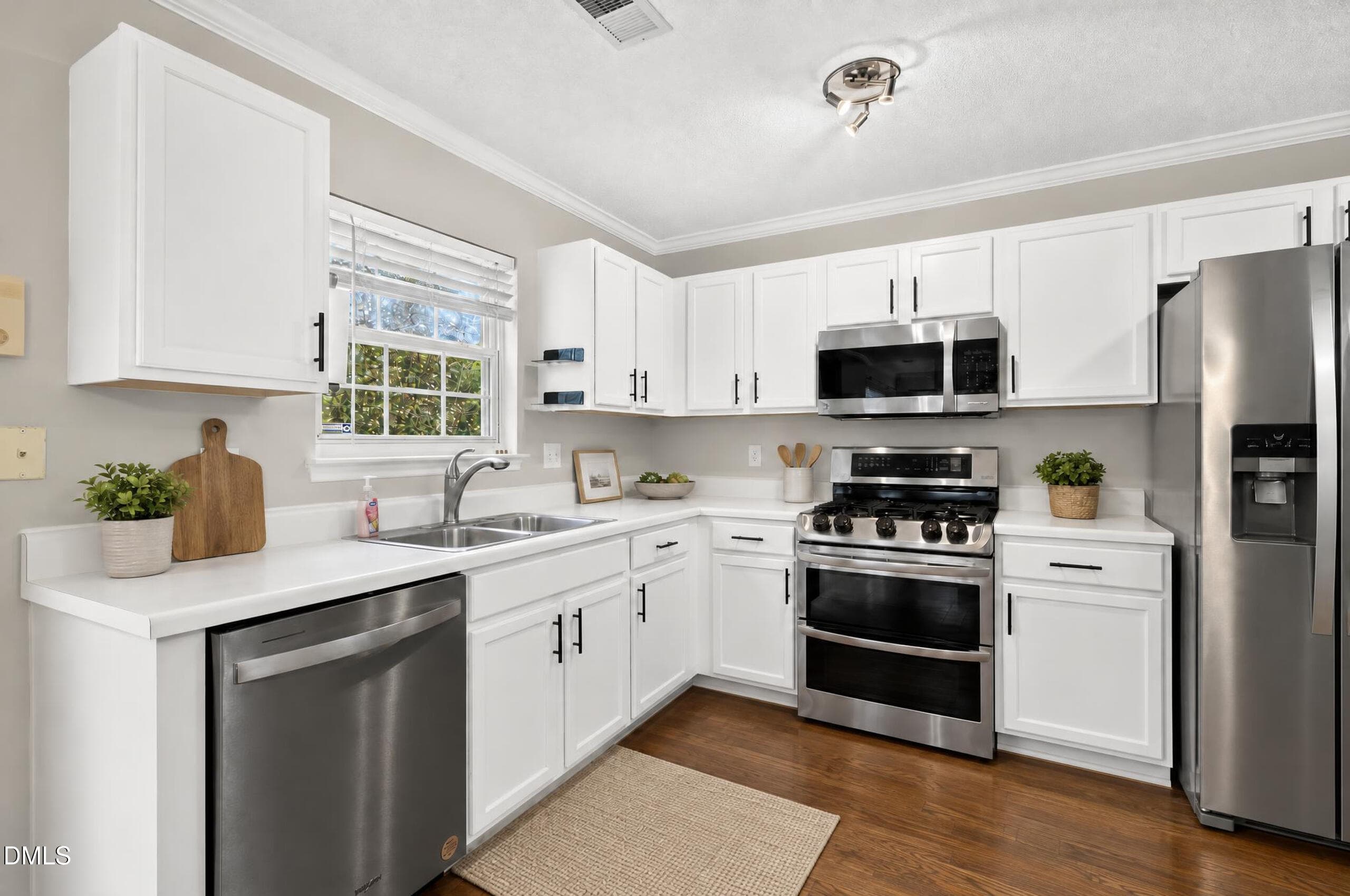 022__B5A9555_staging - 313 Sturminster Drive, Holly Springs, NC 27540, Holly Springs