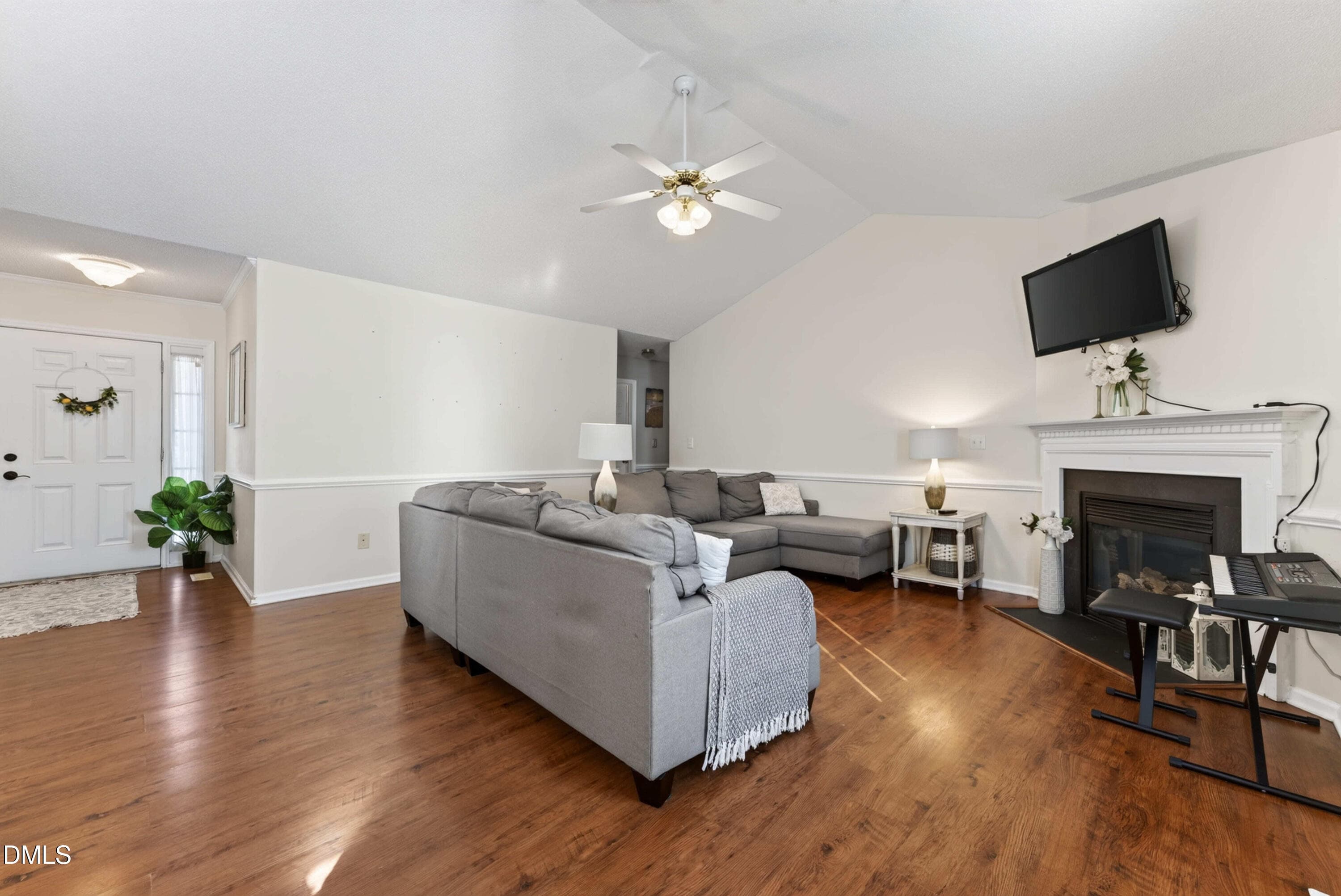 009 - 320 Grants Way, Four Oaks, NC 27524