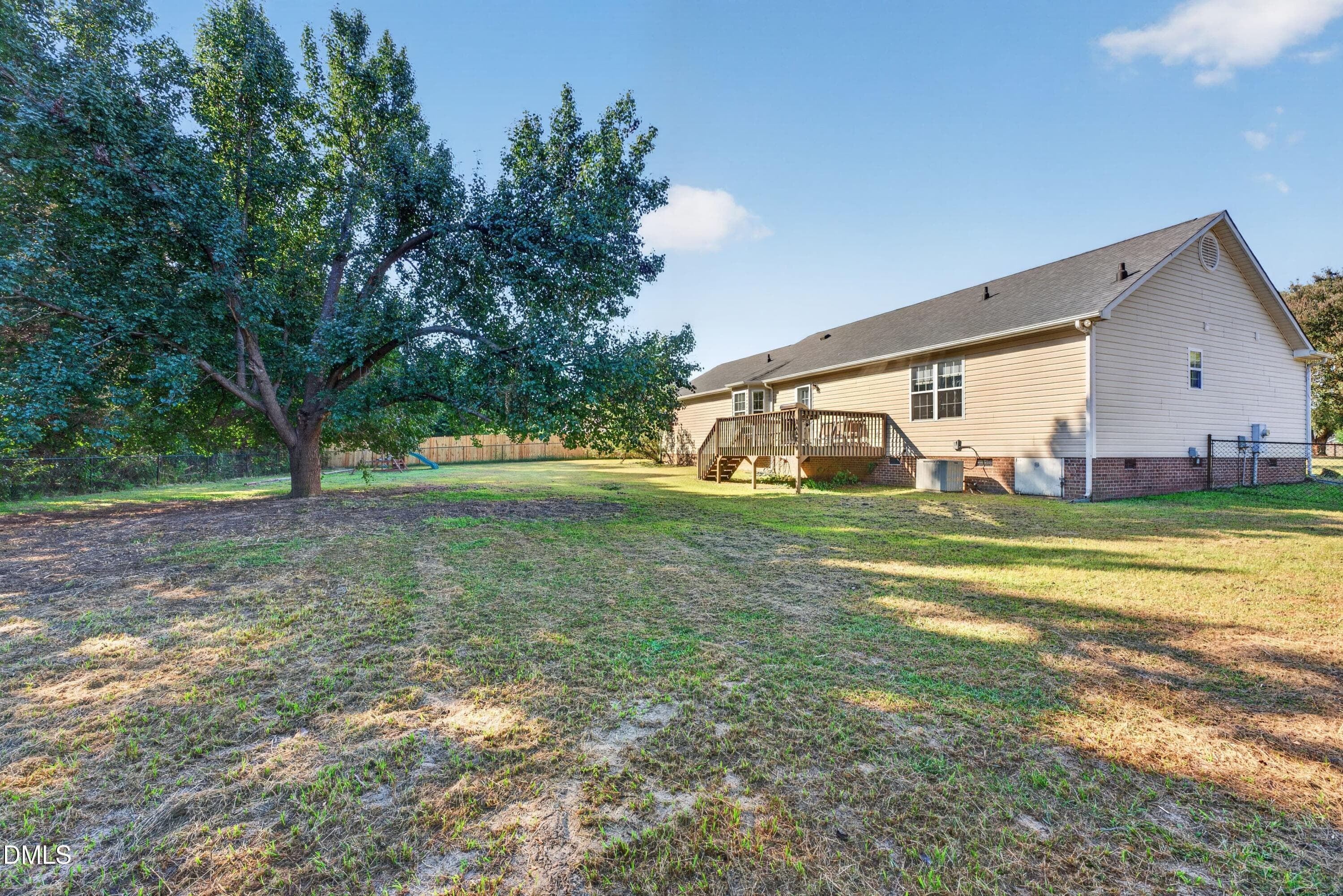 037 - 320 Grants Way, Four Oaks, NC 27524