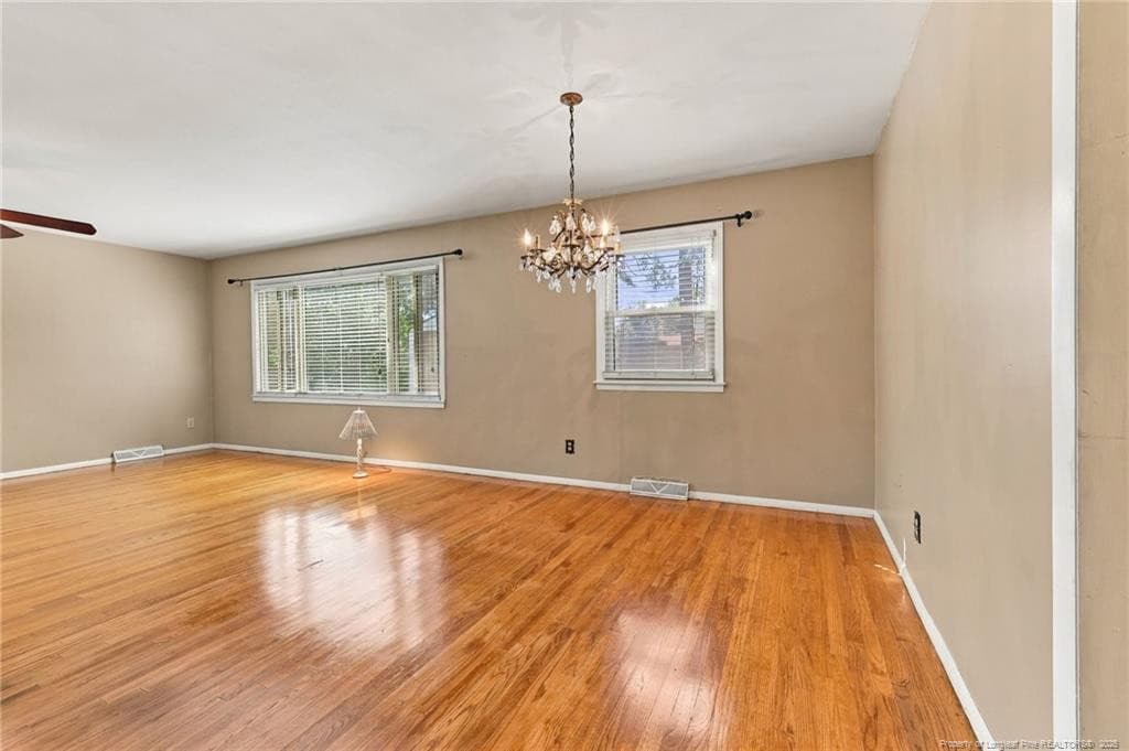 Photo 7 - 433 Morningside Drive, Fayetteville, NC 28311