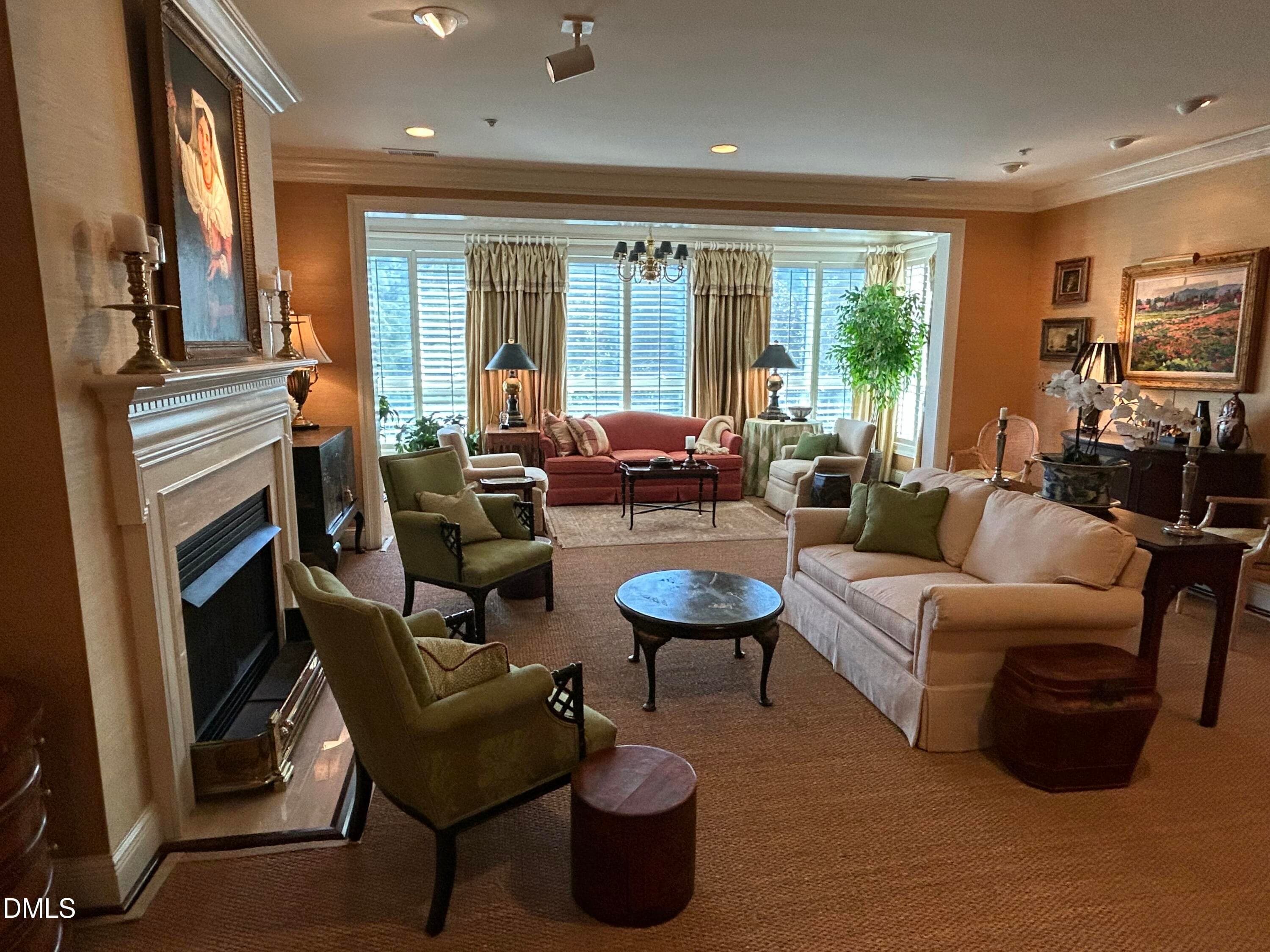 2801 Glenwood Gardens Lane 205, Raleigh, NC 27608