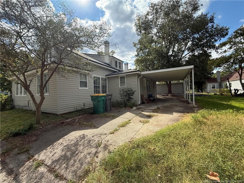 Photo 3 - 1100 N Barker Street, Lumberton, NC 28358, Lumberton
