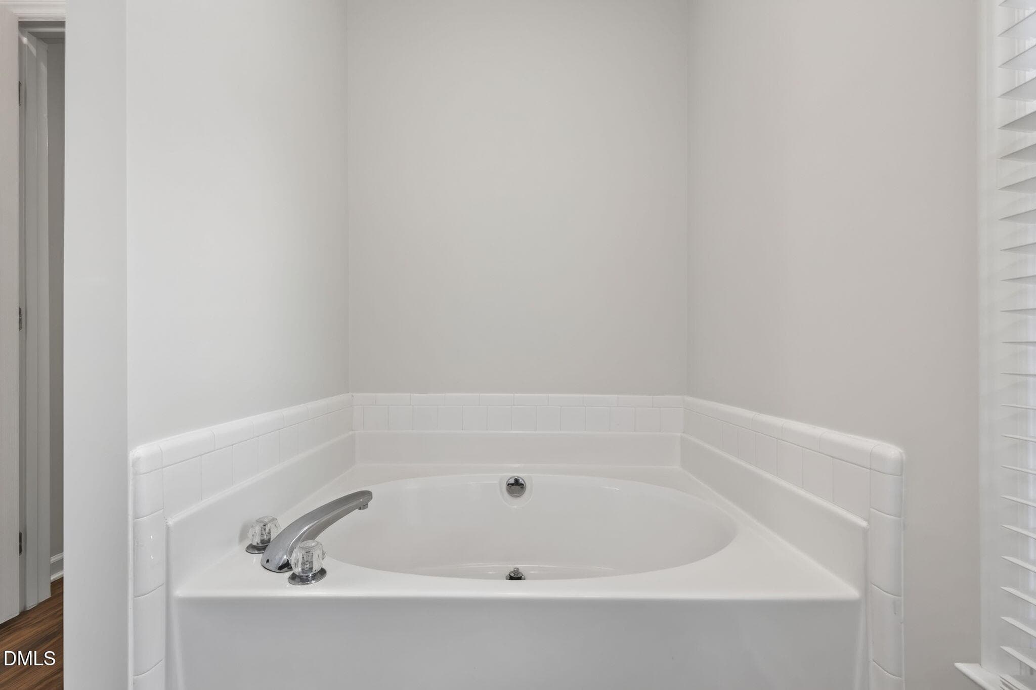 24-web-or-mls-IMG_0130 - 6616 Speight Circle, Raleigh, NC 27616