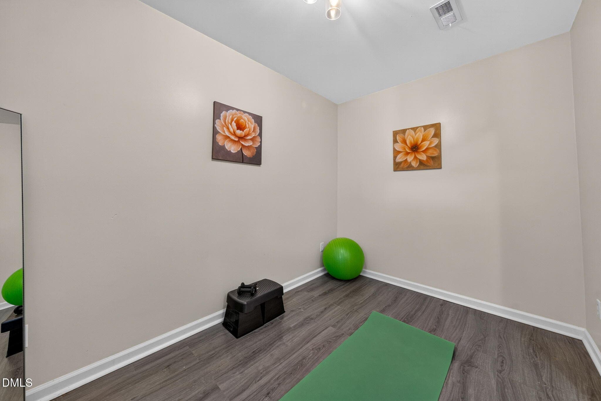 37-web-or-mls-55 N Wycliff Dr - 37 - 55 N Wycliff Drive, Durham, NC 27703
