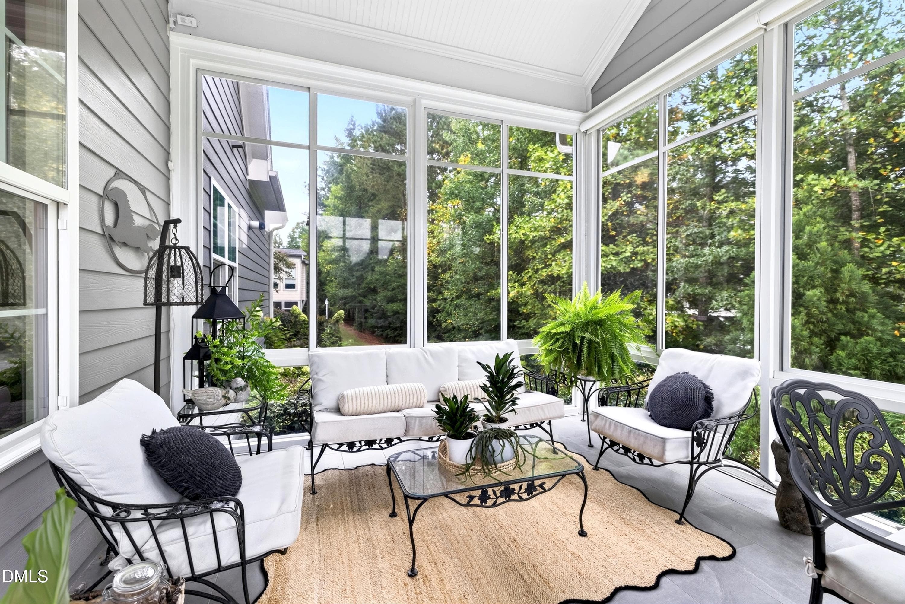 Scene-31 - 213 Lively Oaks Way, Holly Springs, NC 27540