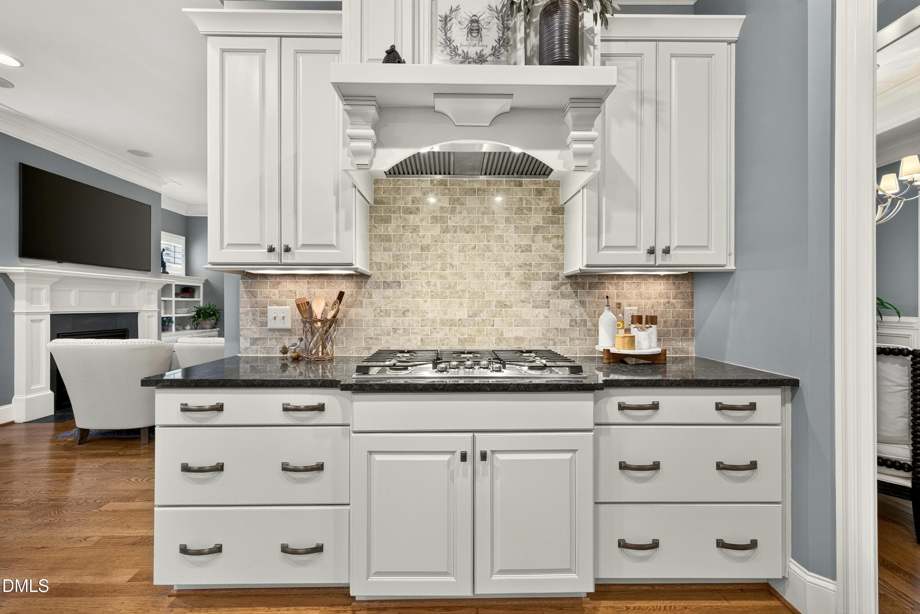 Scene-23 - 213 Lively Oaks Way, Holly Springs, NC 27540