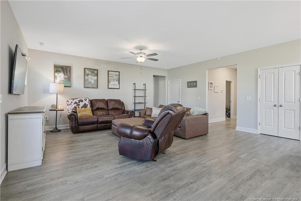 Photo 12 - 313 Laurel Lake Road, Salemburg, NC 28382