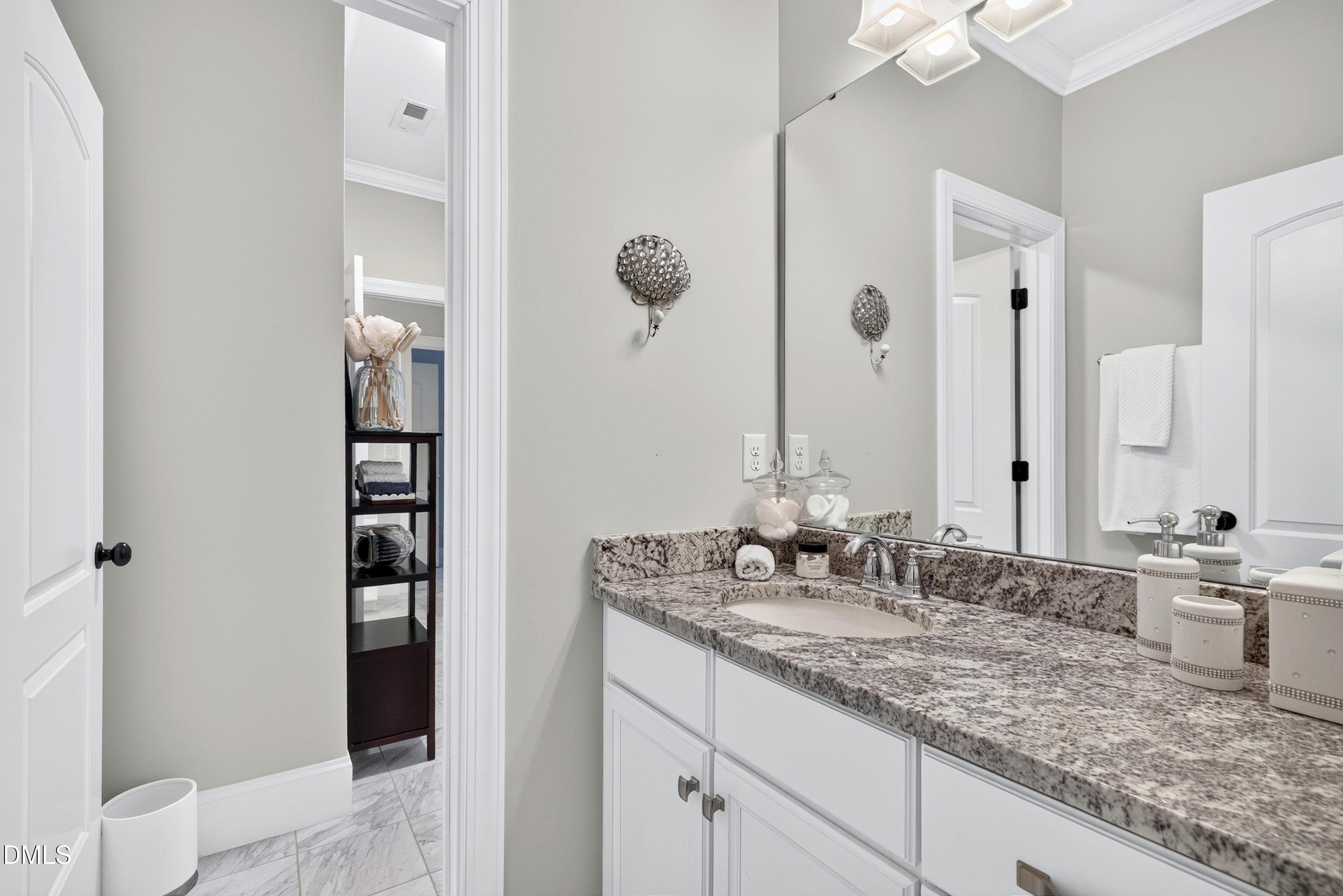 Scene-61 - 213 Lively Oaks Way, Holly Springs, NC 27540
